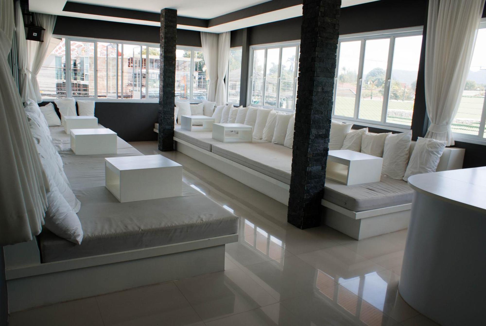 Marina Residence Bang Rak Beach  Exterior foto