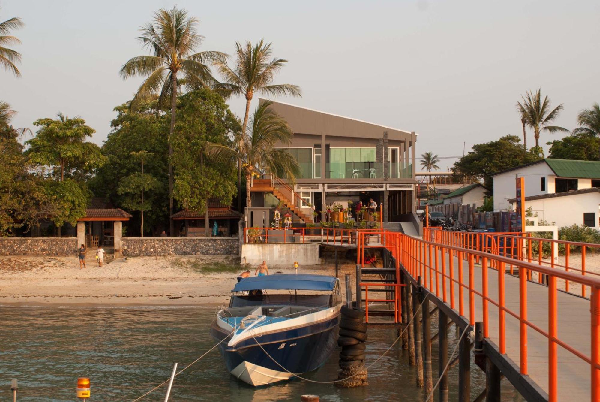 Marina Residence Bang Rak Beach  Exterior foto
